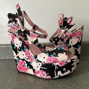 Unicorn bunny wedges